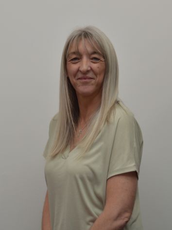 Angela Marshall